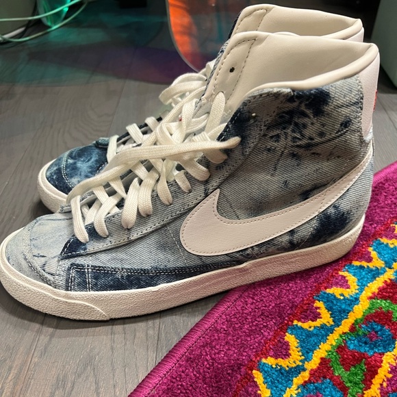 Nike Denim Blazers, Great condition! - Picture 3 of 3